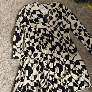 Zara Monochrome Abstract Print Blouse
